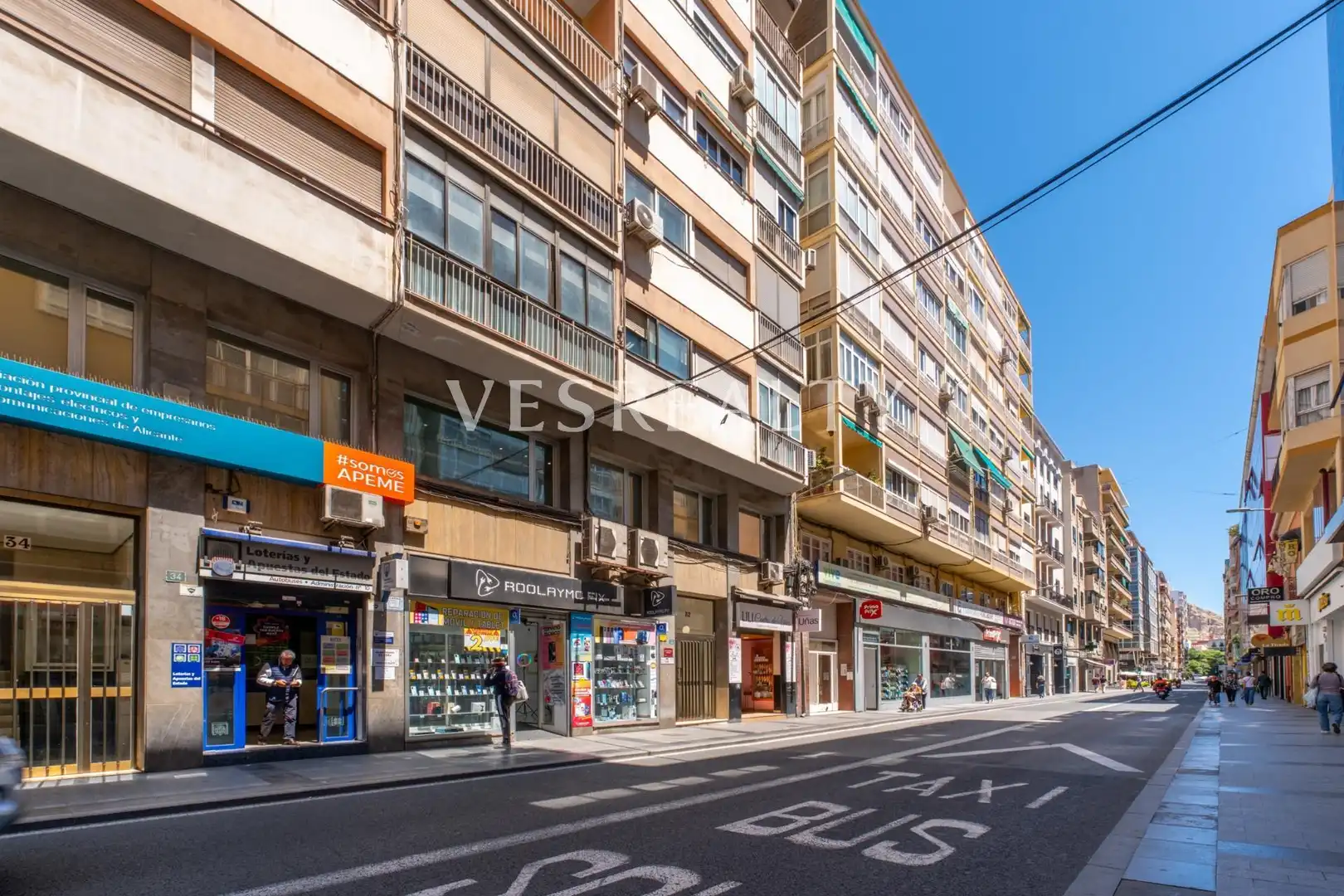 Àtic amb ascensor en venda a Calle de los Reyes Católicos, imagen 23