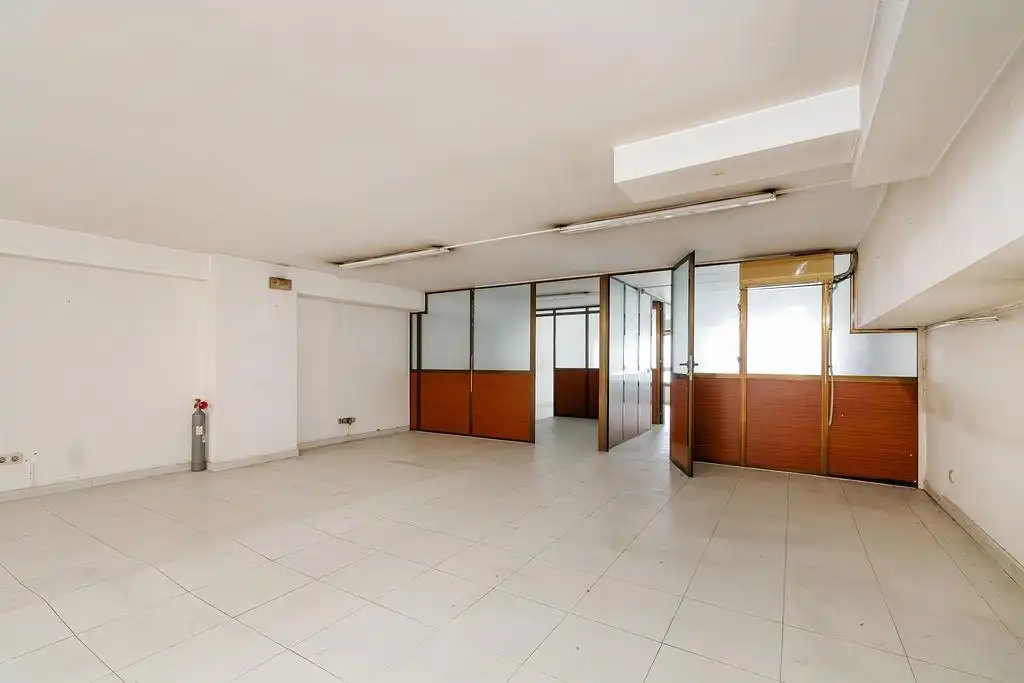 Oficina en venta en Avenida de la Florida, 59, As Travesas - Balaídos