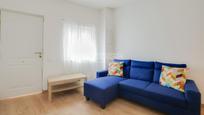 Sala d'estar de Pis en venda en  Barcelona Capital amb Parquet