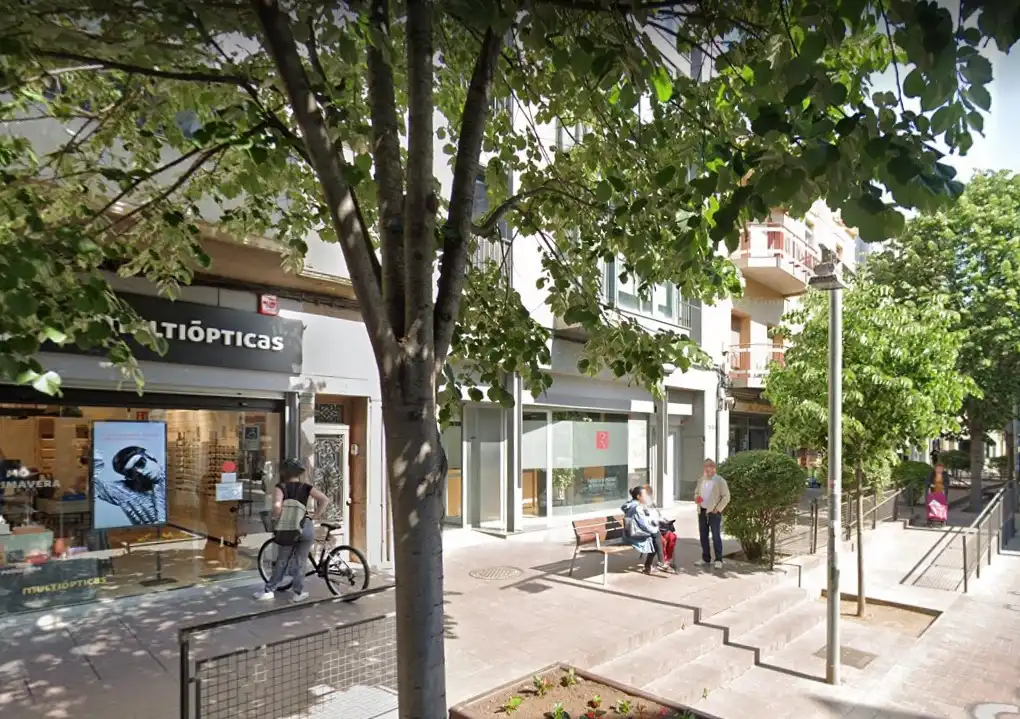 Vista exterior de Pis en venda en Montcada i Reixac