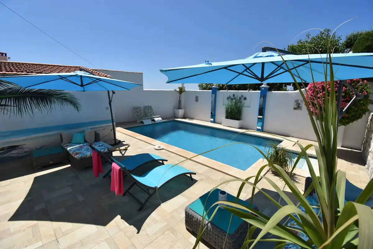 Casa con giardino in vendita a Solymar