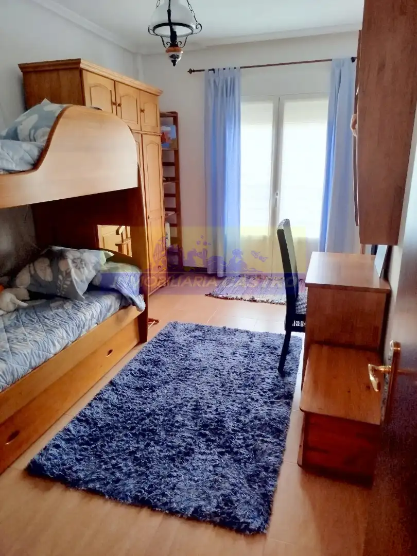 Bedroom of Detached homes for rent in Castro-Urdiales  with Heating, Terrace and Furnished