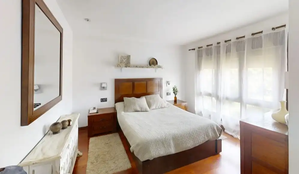Bedroom of Houses for sale in Abegondo  with Heating, Private garden and Parquet flooring