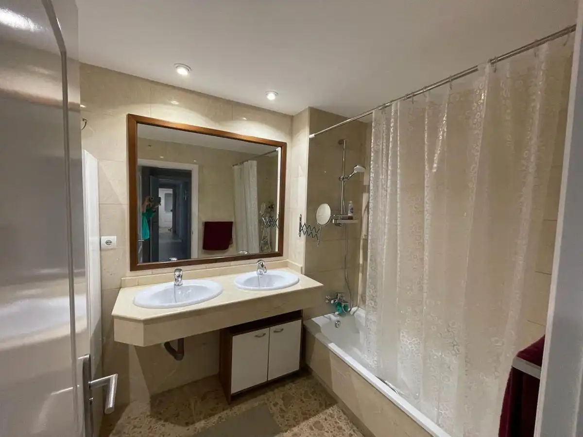Flat with lift for sale in San Pedro de Alcántara, imagen 17