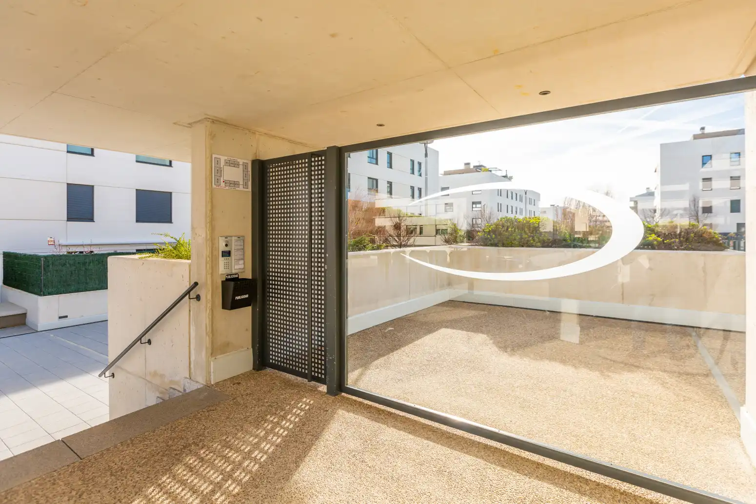 Attic for sale in Zizur Mayor / Zizur Nagusia  with Air Conditioner, Heating and Private garden