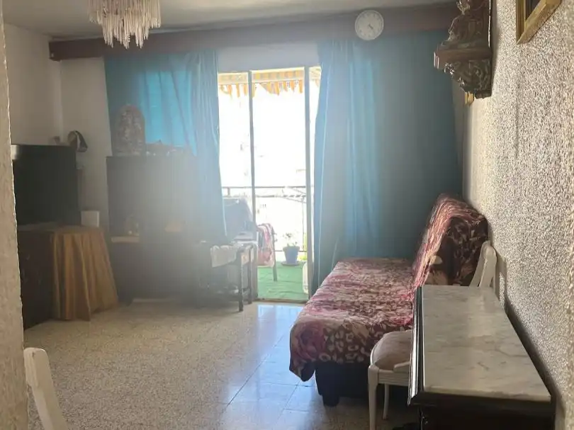 Habitación de Piso en venta en Fuengirola con Jardín privado, Terraza y Balcón