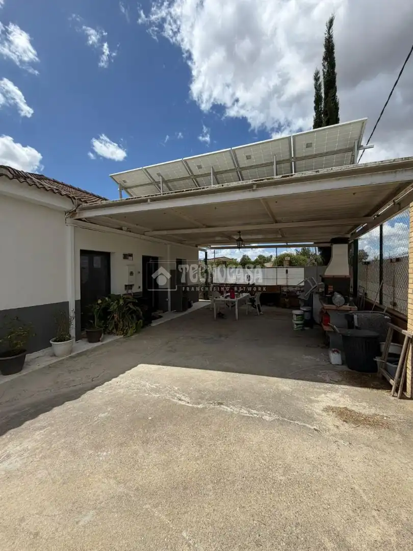 Terrace of Country homes for sale in Utrera  with Air Conditioner, Heating and Private garden