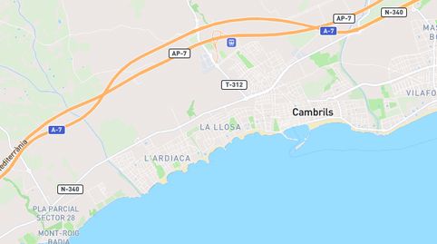 Foto 2 de Piso en venta en Casc Antic - Nou Cambrils, Cambrils