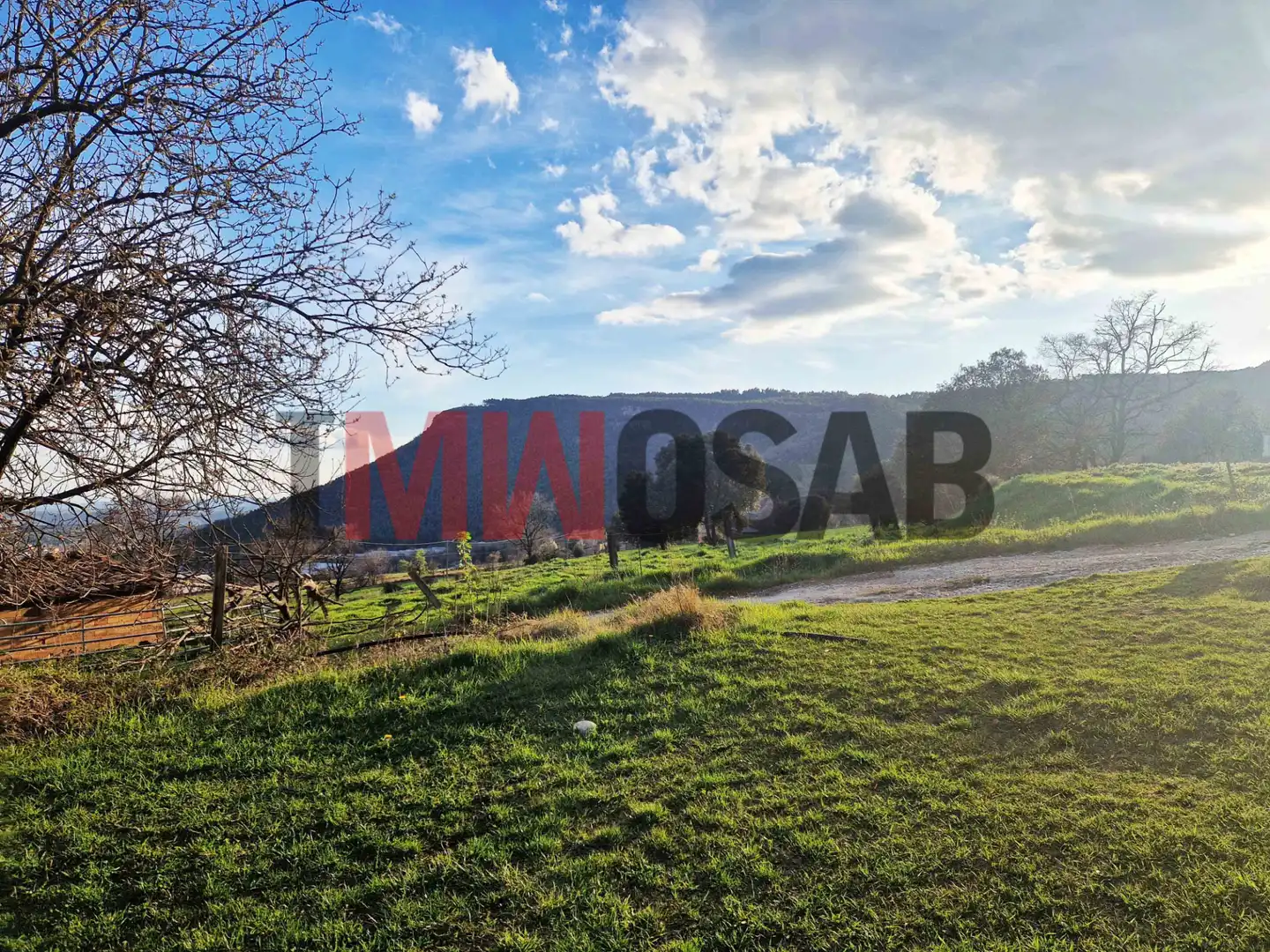 Finca rústica en venta en Berga con Jardín privado