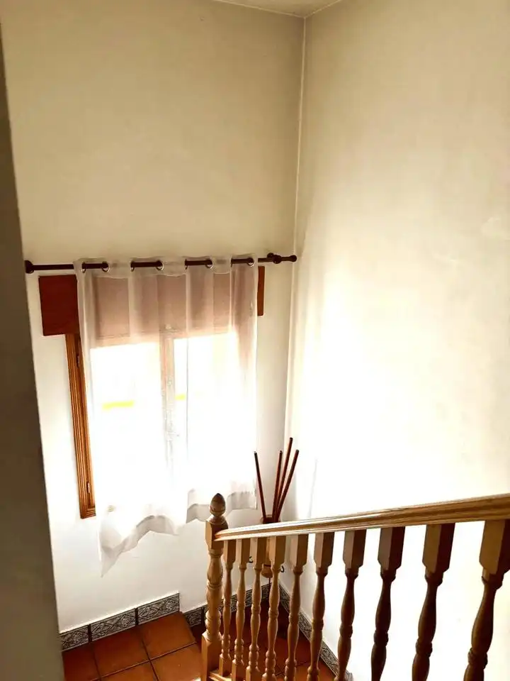 Dormitori de Casa adosada en venda en El Hoyo de Pinares  amb Calefacció i Terrassa