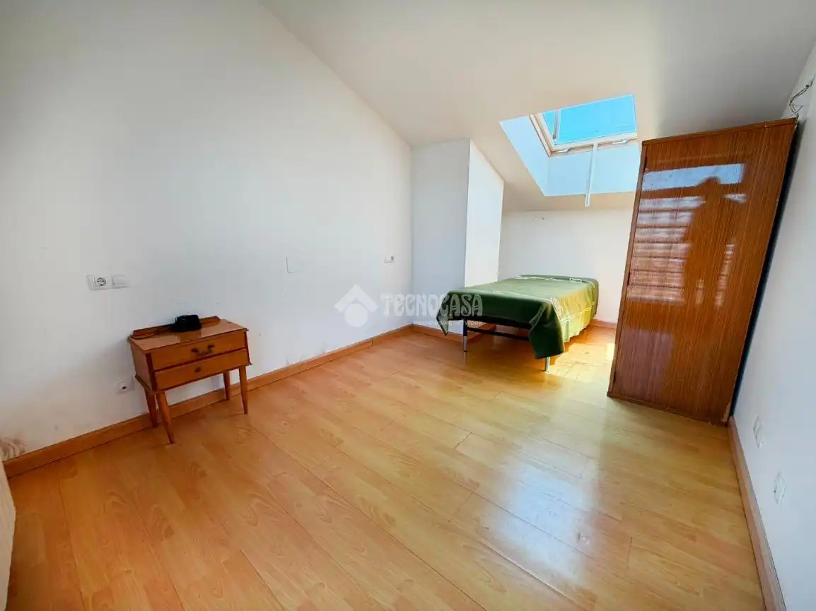 Bedroom of Flat for sale in Sobradiel  with Air Conditioner, Heating and Balcony