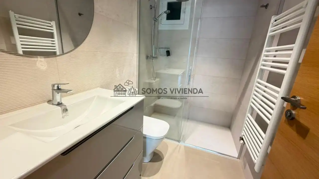 Baño de Piso en venta en Ourense Capital  con Calefacción
