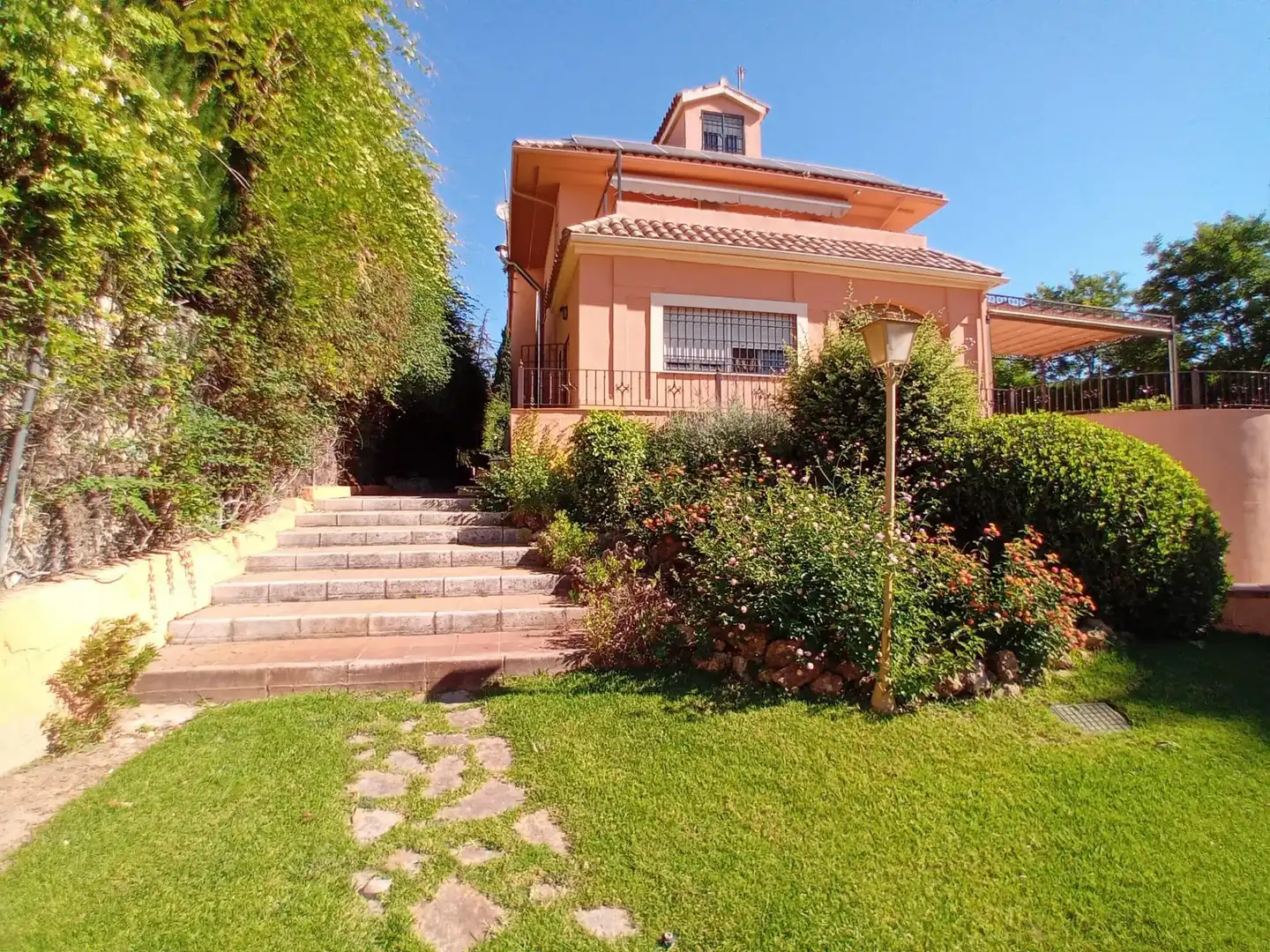 Garden of Houses for sale in Córdoba  with Air Conditioner, Heating and Private garden