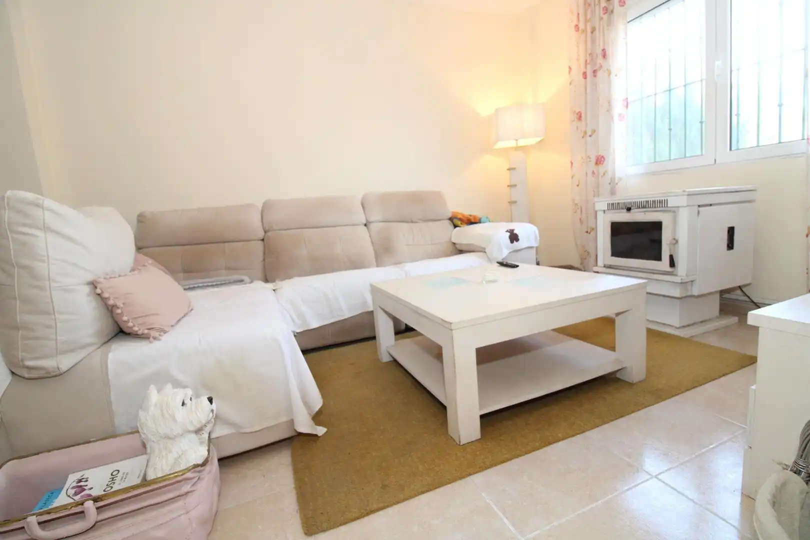 Sala d'estar de Dúplex en venda en Los Alcázares