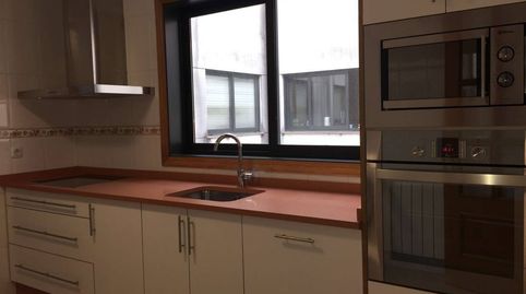 Foto 5 de Piso en venta en Calle Redondela, Ponteareas, Pontevedra