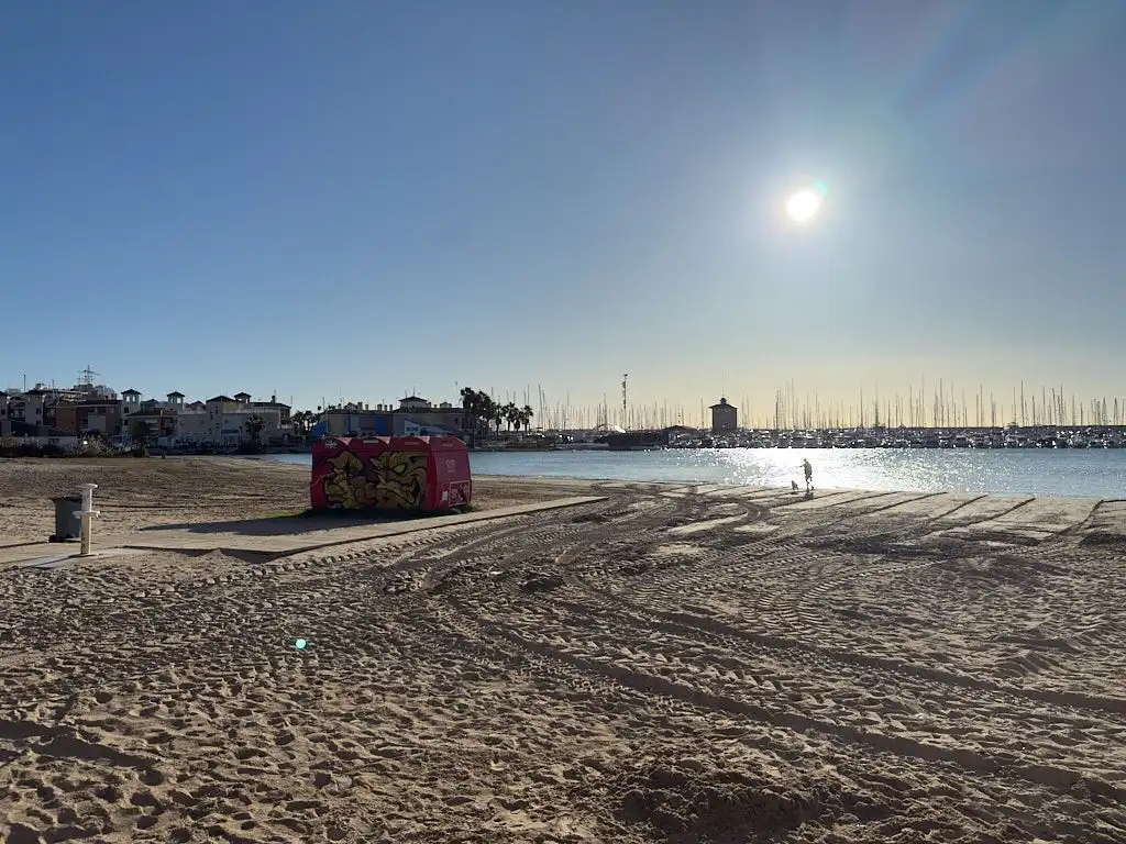 Vista exterior de Apartament en venda en Torrevieja amb Aire condicionat, Calefacció i Terrassa