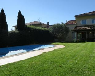 Swimming pool of Single-family semi-detached for sale in Berrioplano / Berriobeiti  with Heating, Private garden and Terrace