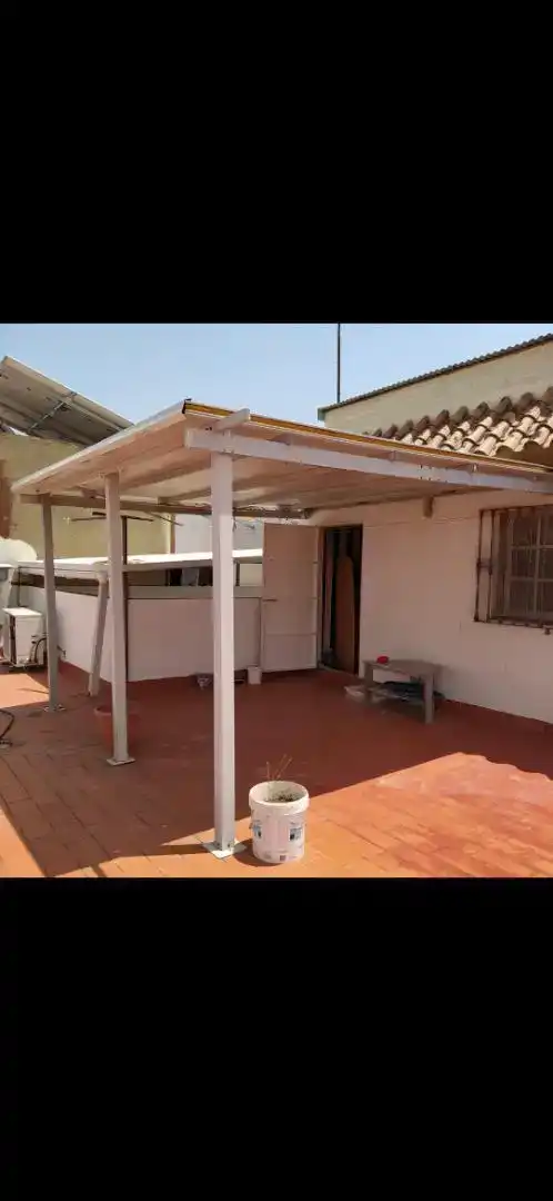 Terraza de Piso en venta en El Cuervo de Sevilla con Aire acondicionado, Horno y Lavadora