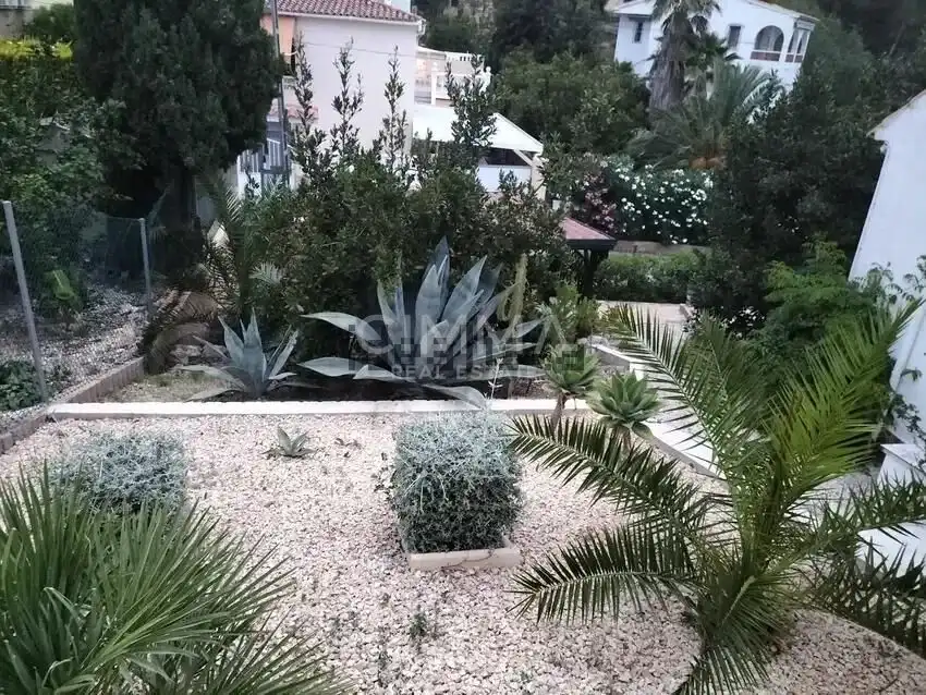Jardí de Casa o xalet en venda en La Nucia amb Aire condicionat, Calefacció i Terrassa