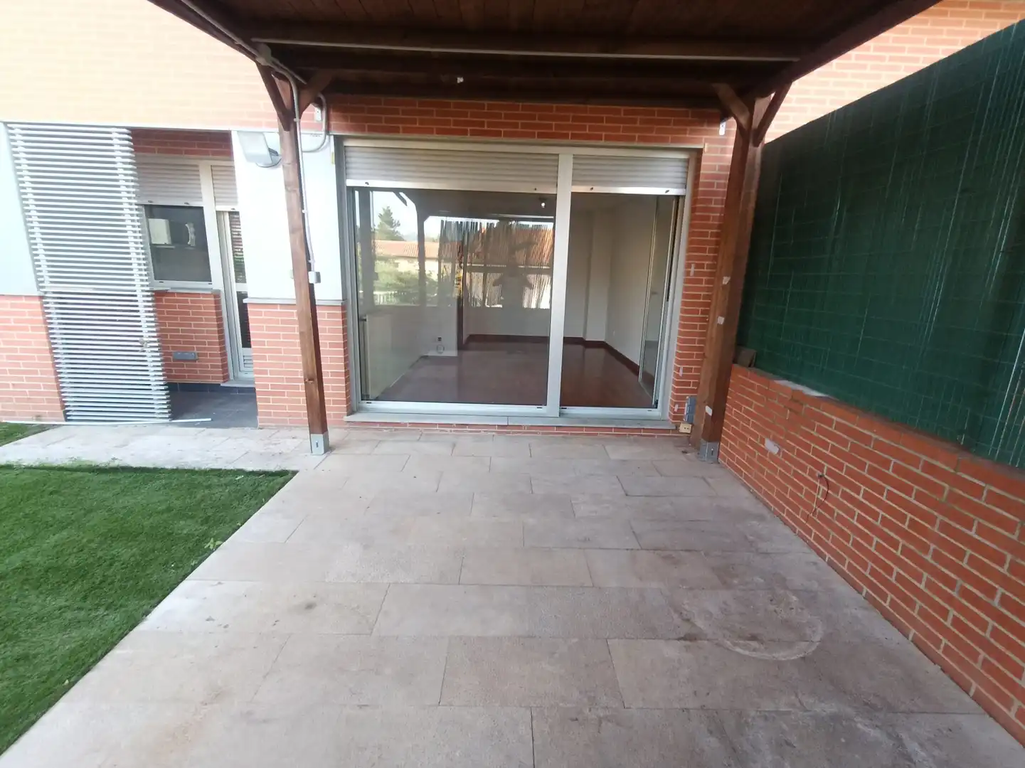 Terrassa de Pis en venda en Torrelavega  amb Calefacció, Jardí privat i Traster