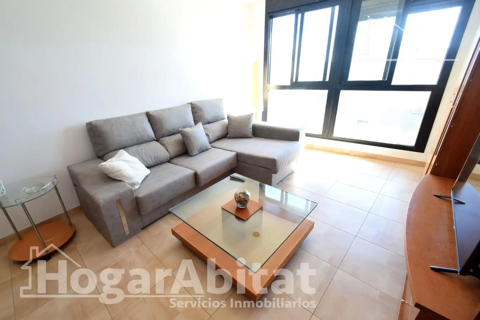 Sala d'estar de Pis en venda en Castellón de la Plana / Castelló de la Plana amb Aire condicionat, Calefacció i Moblat