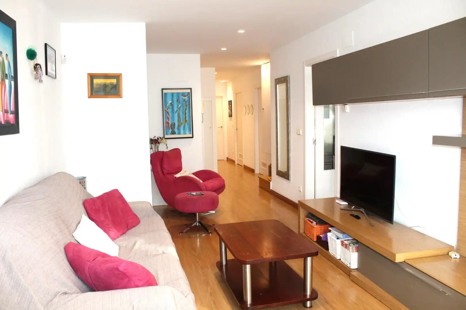 Sala de estar de Piso en venta en Tolosa con Parquet, Amueblado y Balcón