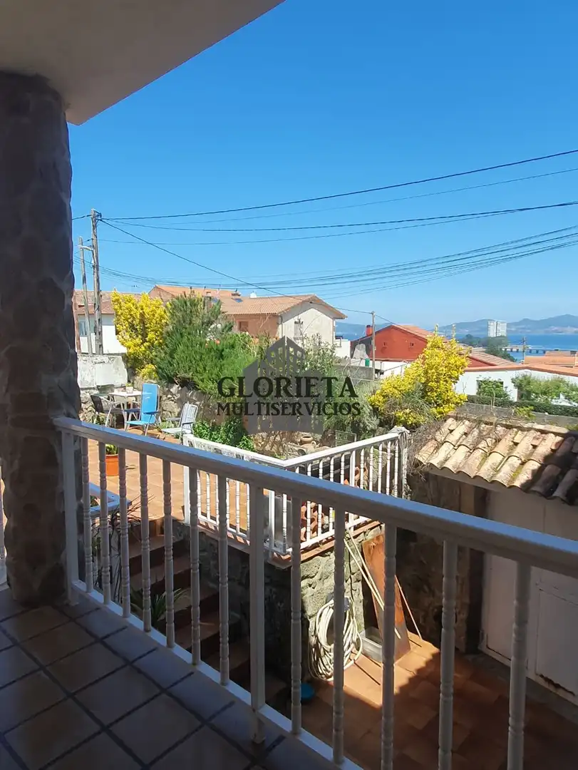 Exterior view of Houses for sale in Vigo   with Heating, Parquet flooring and Terrace
