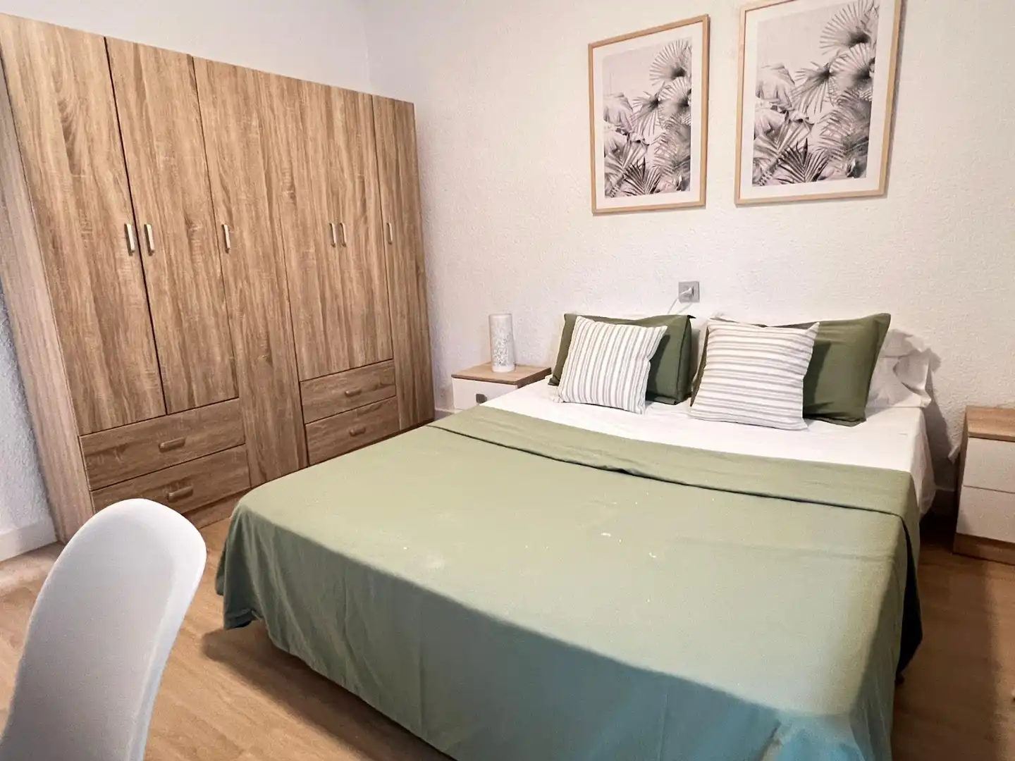 Flat for rent in Calle TORRES QUEVEDO, 51, Plaza Crevillente - Antiguos Juzgados - El Asilo
