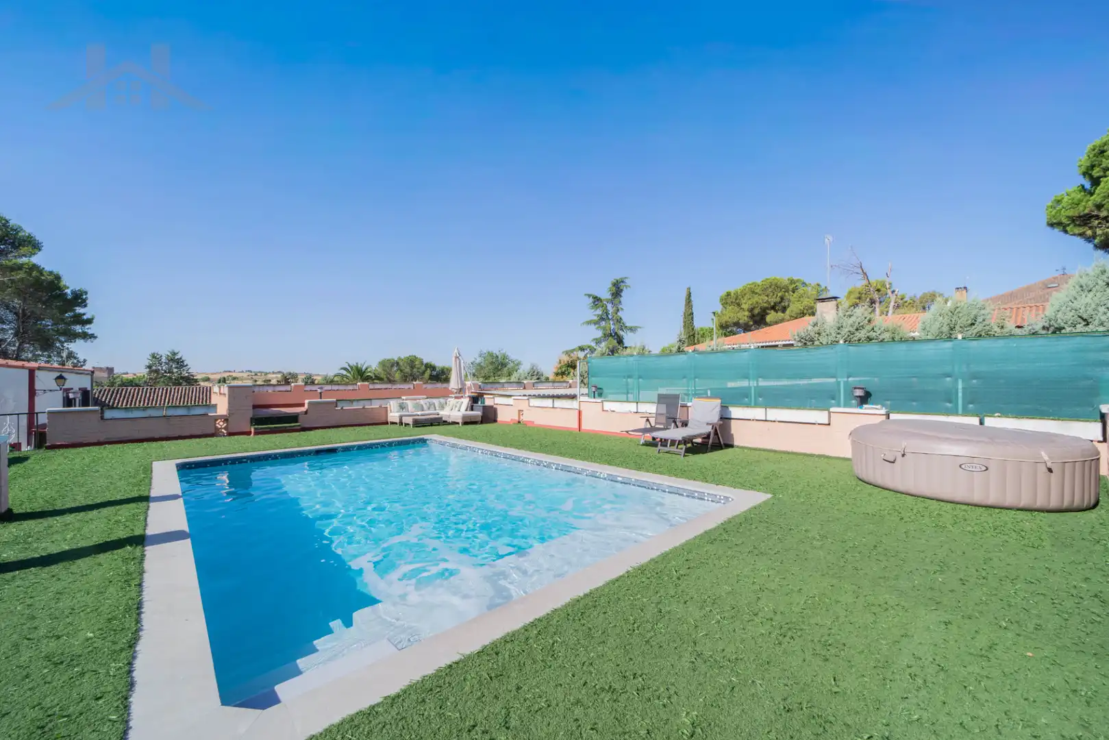 Piscina de Casa o xalet en venda en Batres amb Aire condicionat, Calefacció i Jardí privat