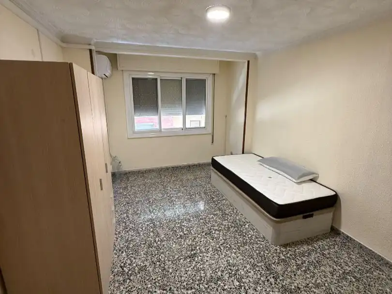 Apartamento de alquiler en Alicante / Alacant, Alicante