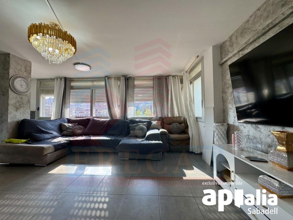 Sala d'estar de Pis en venda en Sabadell