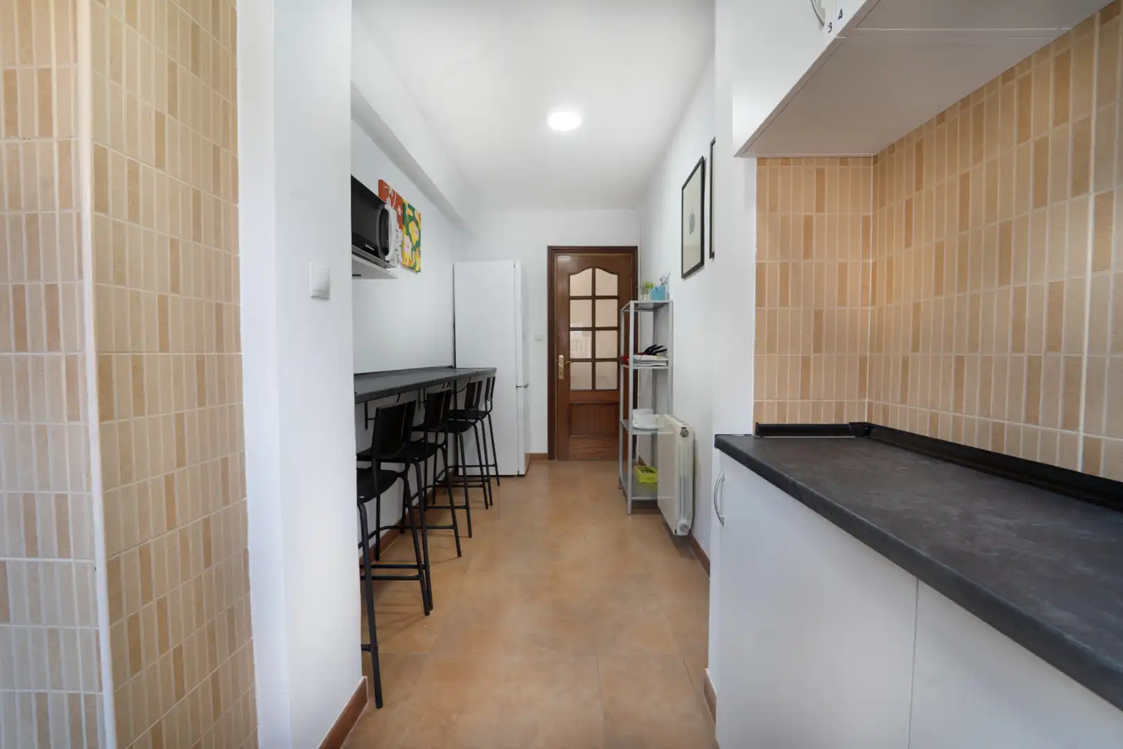 Room in Avenida del Cardenal Herrera Oria, 248, Peñagrande