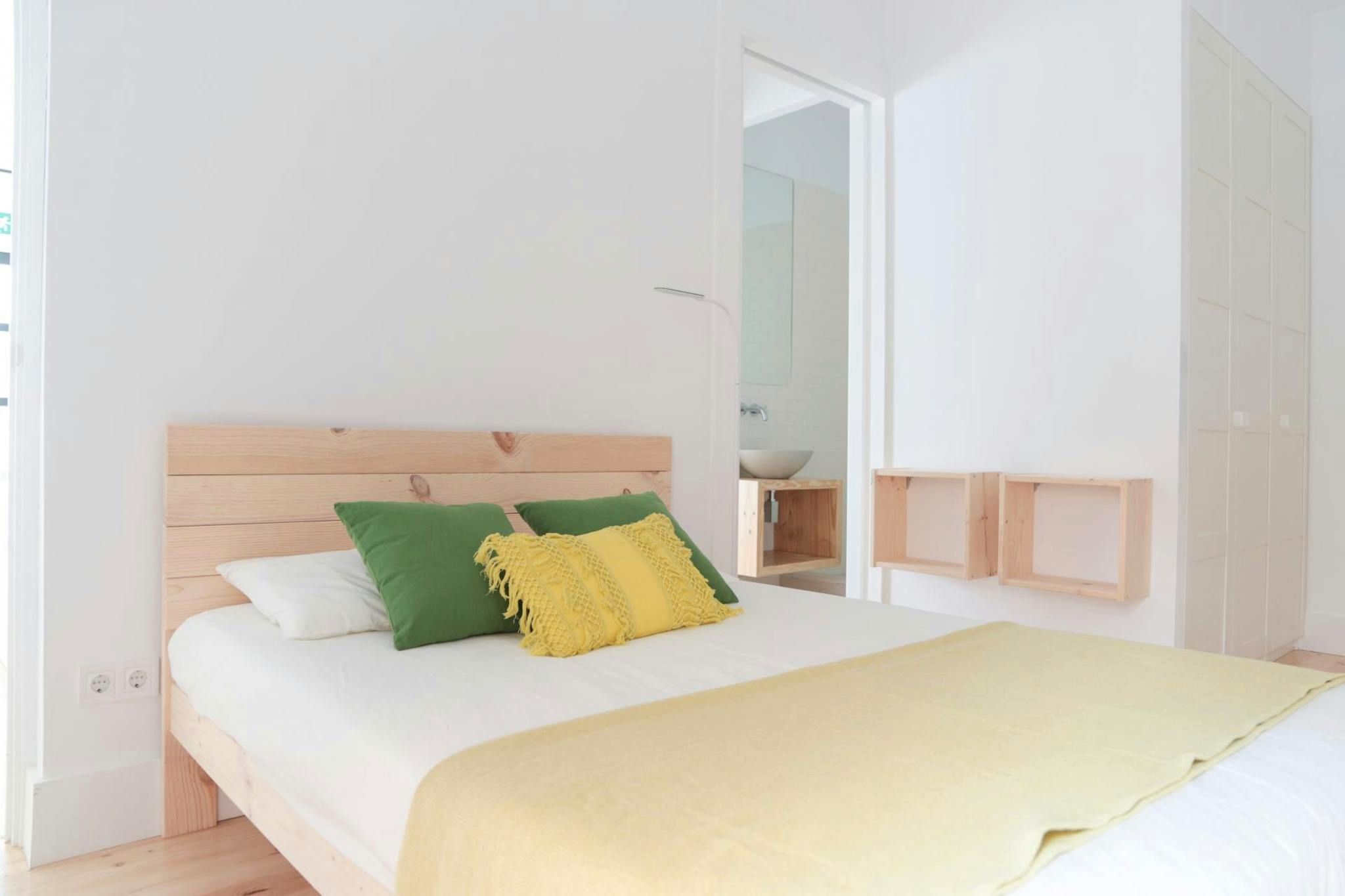 Bedroom of Flat to rent in  Madrid Capital  with Air Conditioner, Heating and Furnished