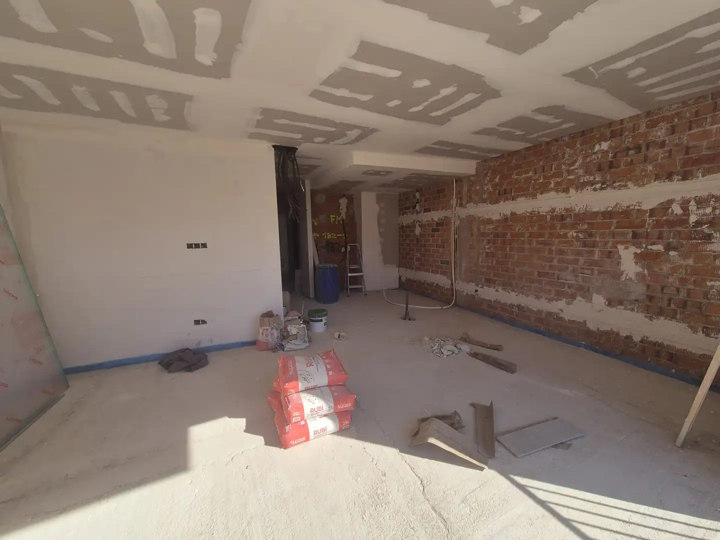 Dúplex con ascensor en venta en Carrer del Canigó