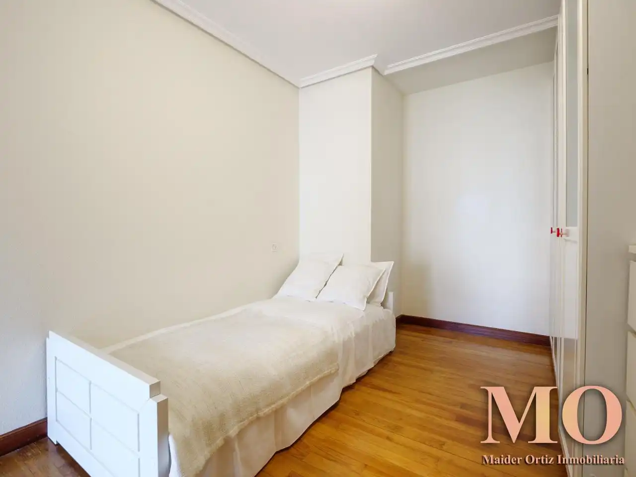 Bedroom of Flat for sale in Bergara  with Heating, Terrace and Storage room