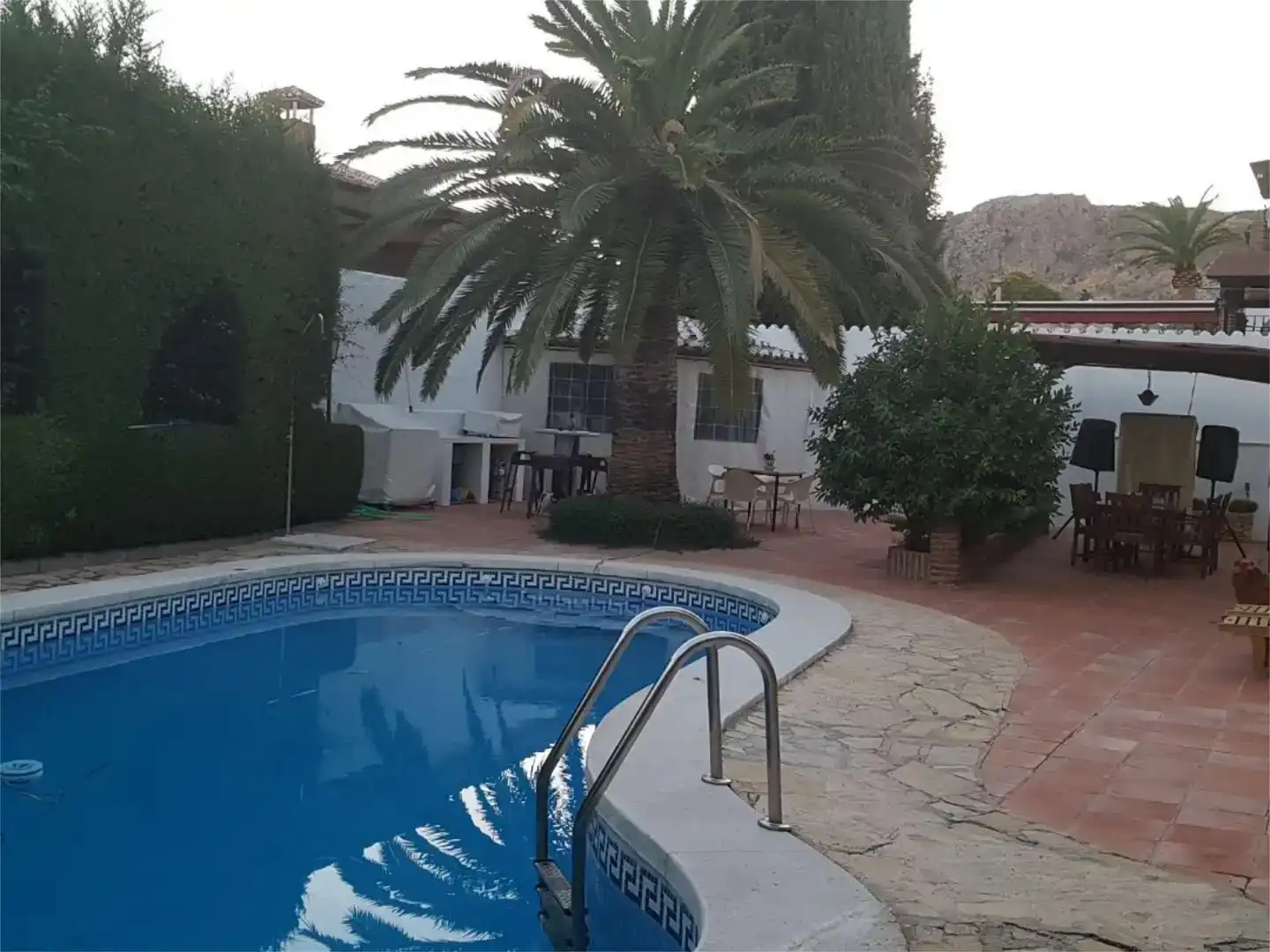 Piscina de Casa o xalet en venda en Loja amb Jardí privat, Piscina i Moblat