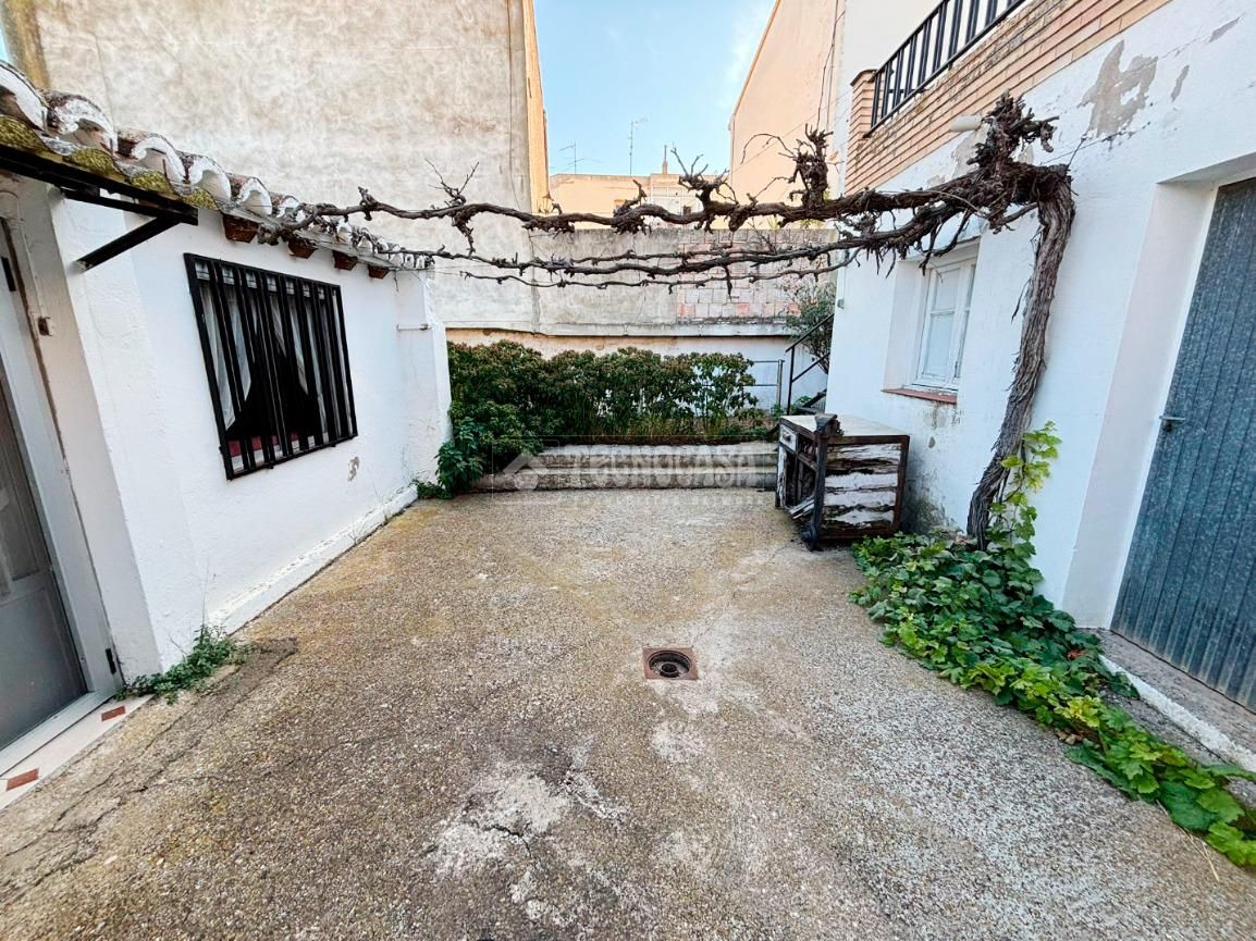 Garden of Single-family semi-detached for sale in Alagón  with Air Conditioner, Heating and Private garden