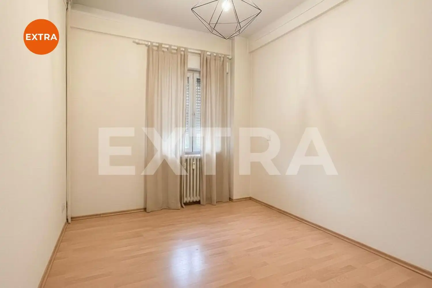 Bedroom of Flat for sale in Madrid