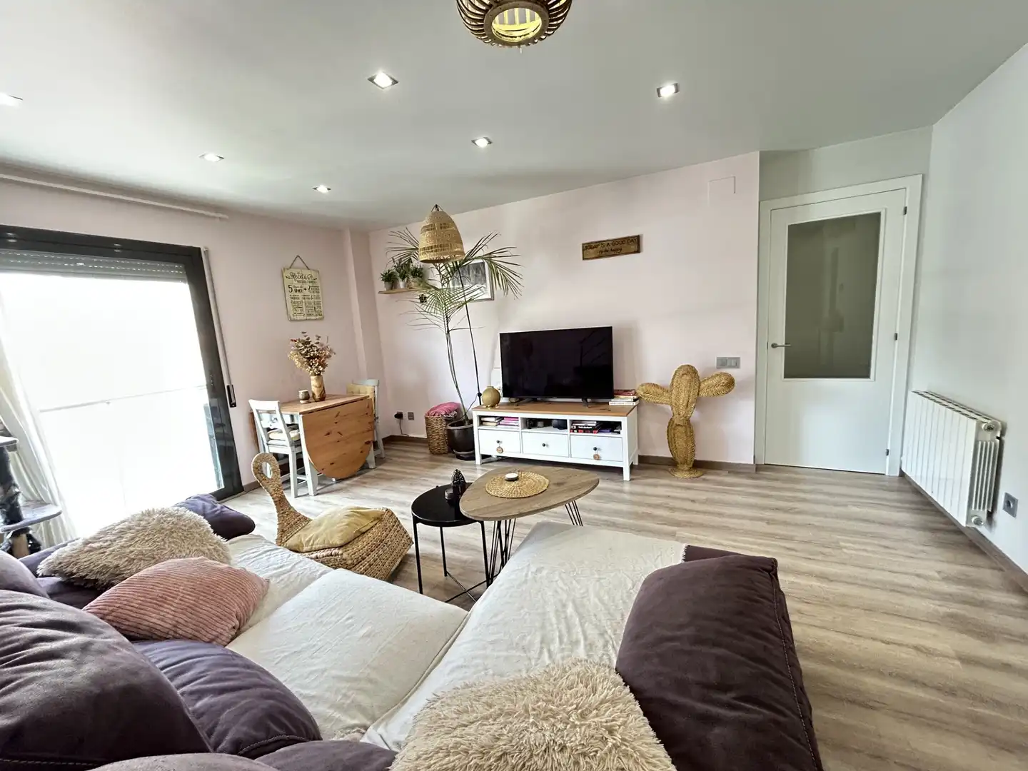 Sala d'estar de Pis en venda en Vallirana amb Aire condicionat, Calefacció i Terrassa