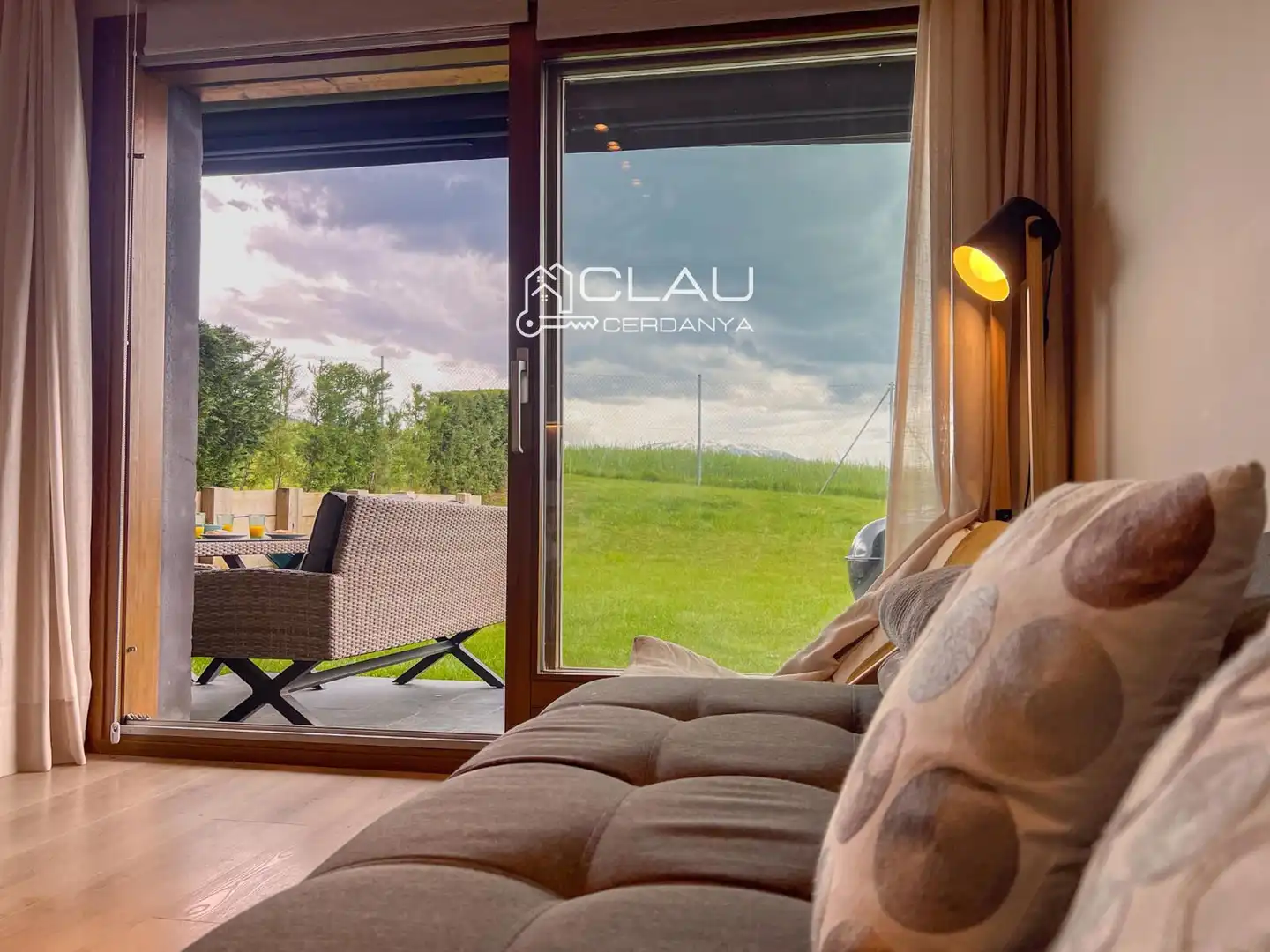 Terraza de Piso en venta en Sainte - Léocadie con Calefacción, Jardín privado y Parquet