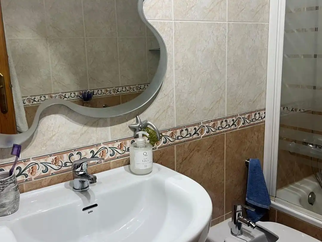 Bany de Pis en venda en Roquetas de Mar ciudad