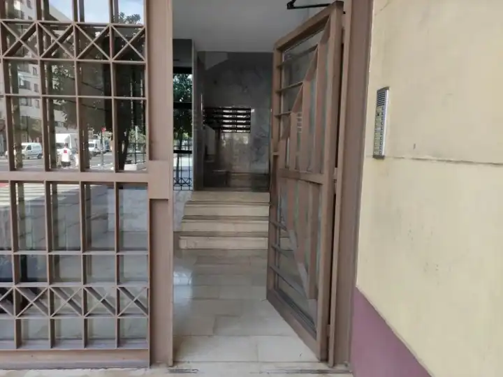 Flat for rent in Valencia  with Air Conditioner, Furnished and Oven