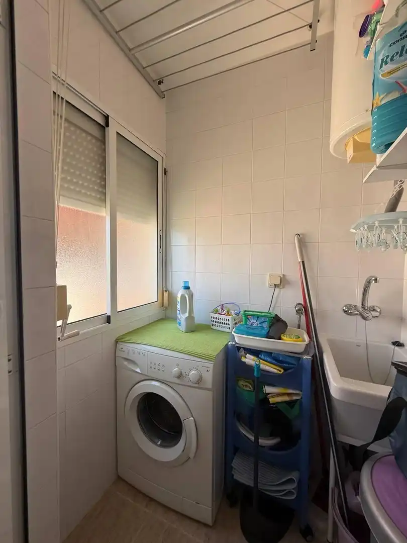 Dormitori de Apartament en venda en Orihuela amb Terrassa i Piscina comunitària
