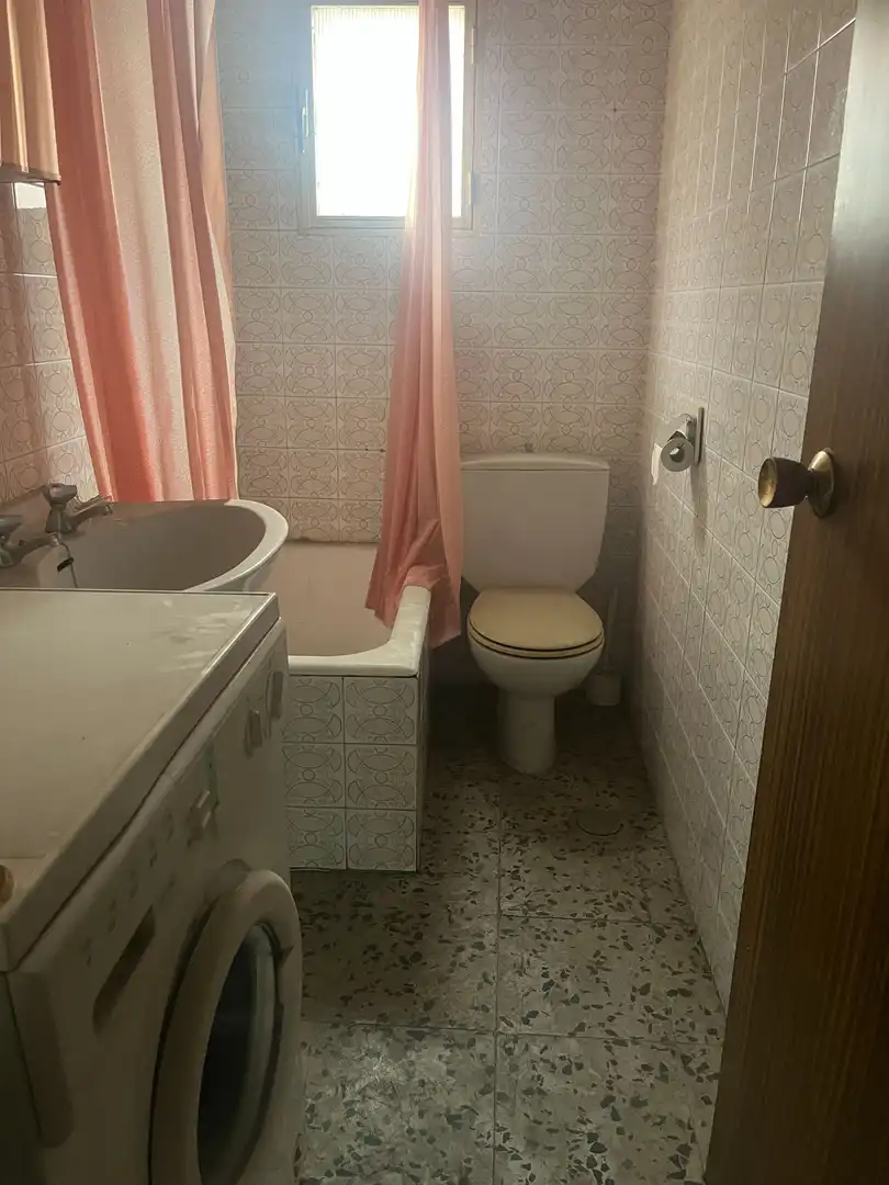 Badezimmer von Wohnung zum Verkauf in El Hoyo de Pinares  mit Privatgarten und Terrasse