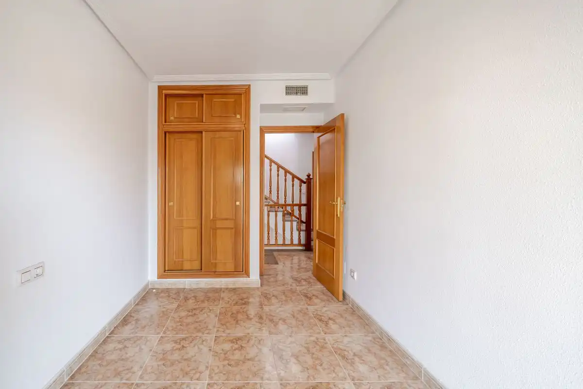 Casa adosada en venta en C. Abdelacies, Zeniamar - Horizonte - La Campana