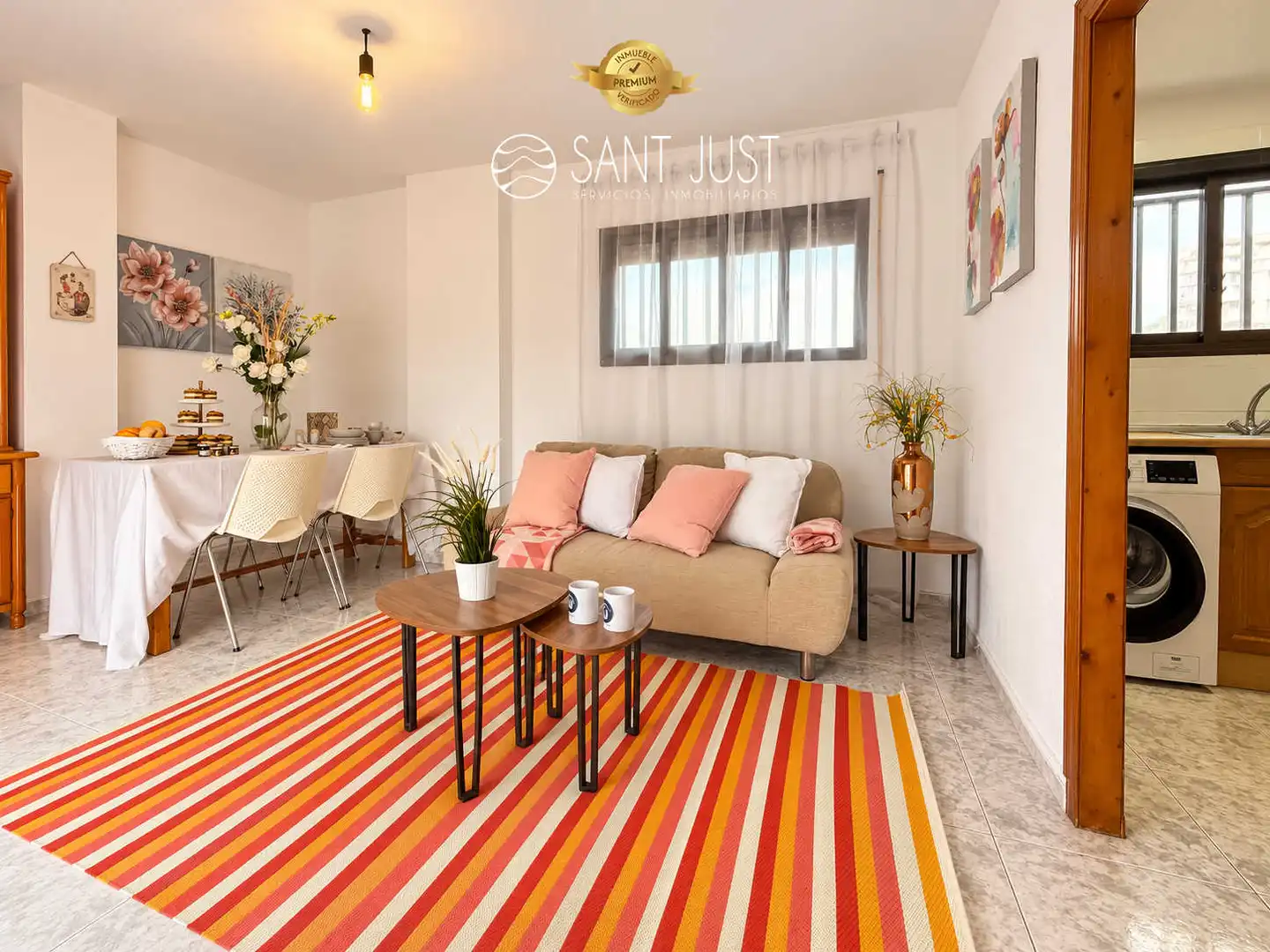 Sala d'estar de Àtic en venda en La Pineda
