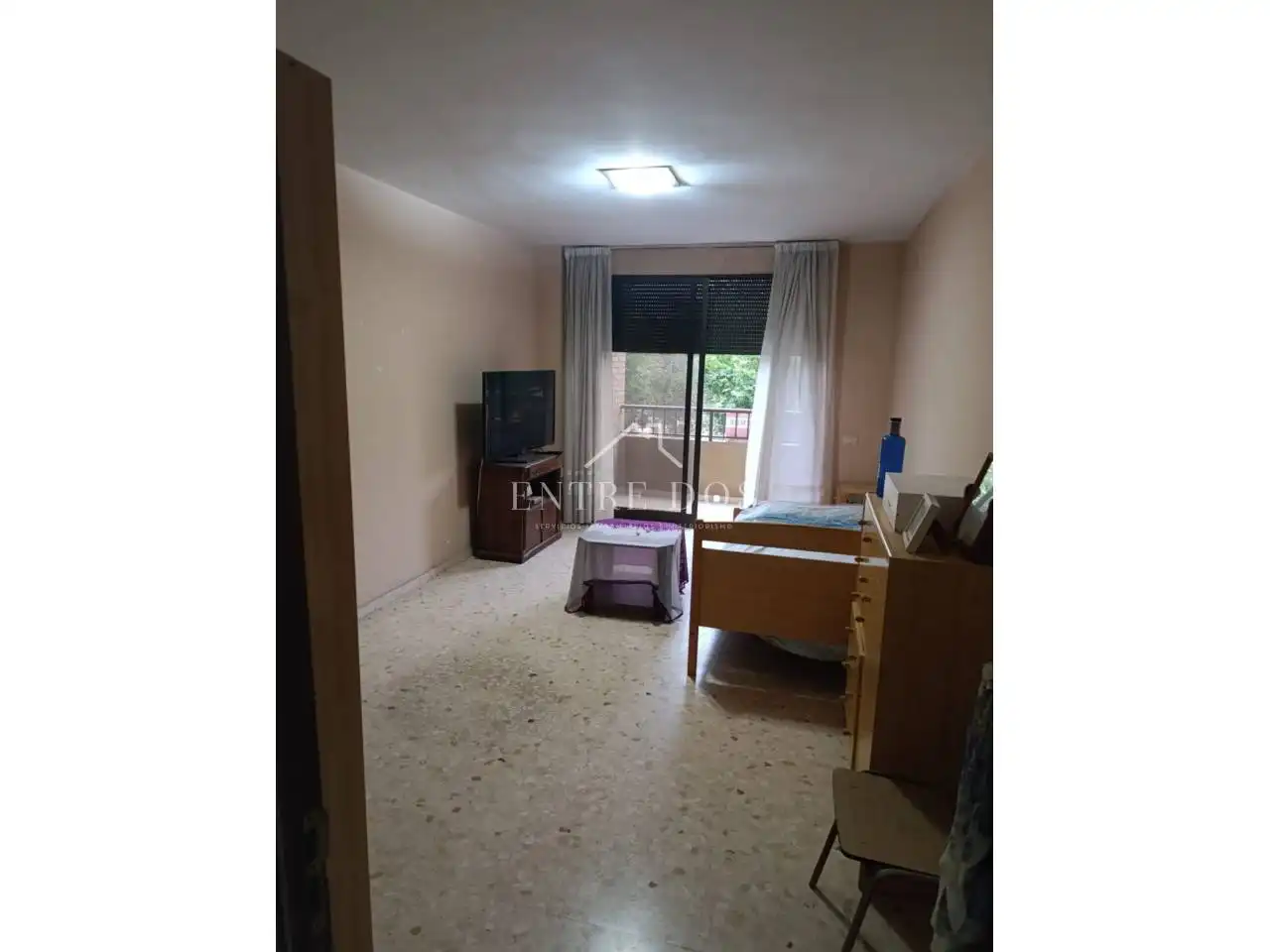 Flat with terrace for sale in Lluís Vives, imagen 2