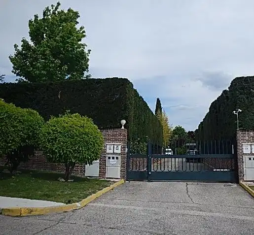Jardí de Casa o xalet en venda en Las Rozas de Madrid amb Jardí privat, Traster i Piscina