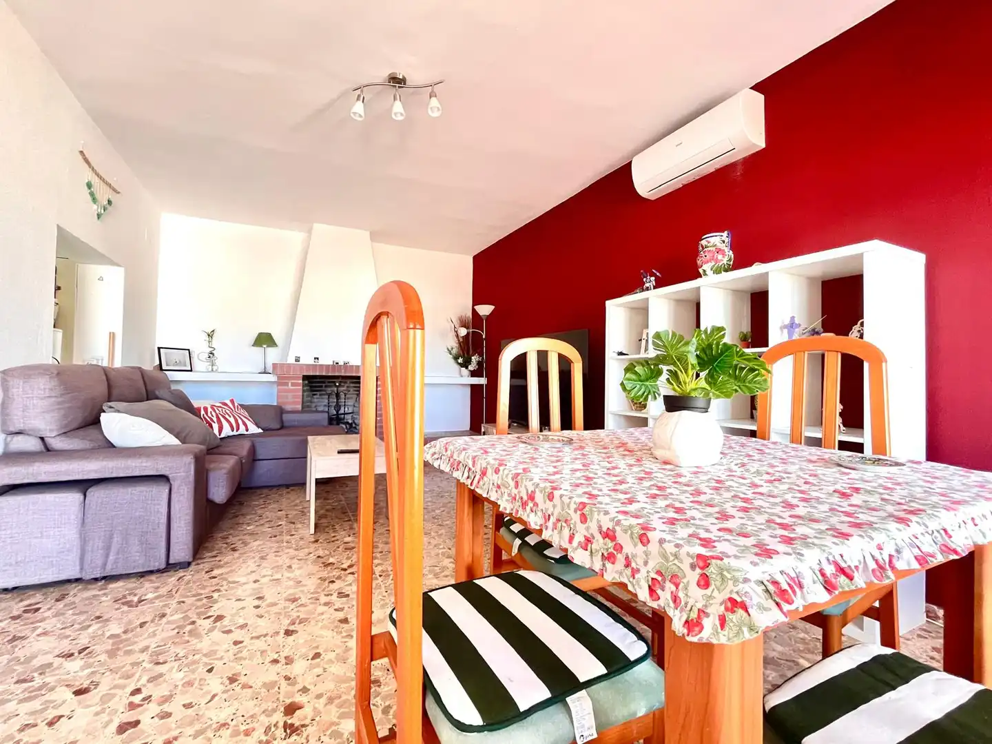 Chalet con jardín en venta en Las Lagunas - Campano, imagen 10