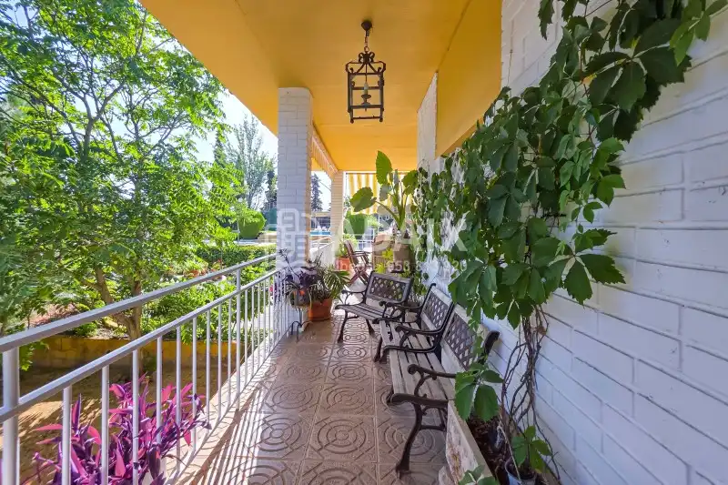 Terraza de Finca rústica en venta en Úbeda con Terraza, Trastero y Balcón